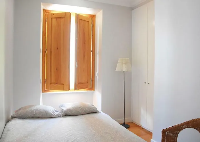 Bombarda Charming Апартаменты Лиссабон