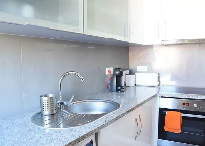 Bombarda Charming Апартаменты Лиссабон