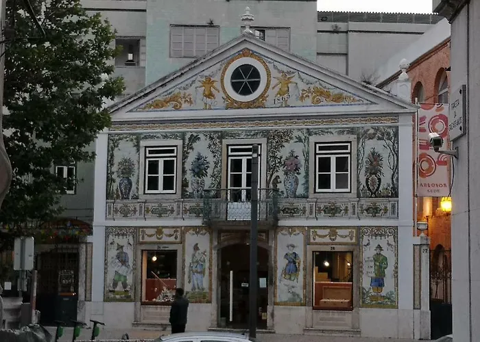 Апартаменты Bombarda Charming *